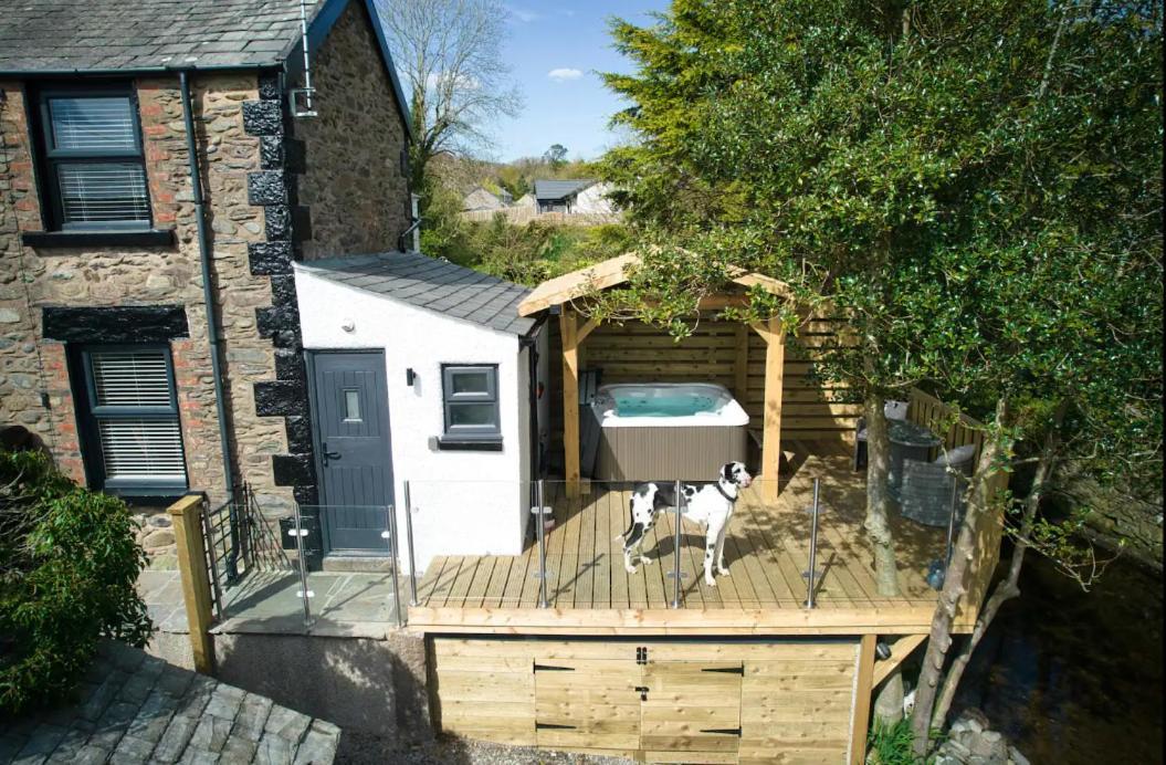 Luxurious Cottage With Hot Tub, Lake District Duddon 外观 照片