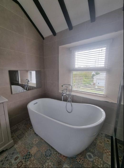 Luxurious Cottage With Hot Tub, Lake District Duddon 外观 照片