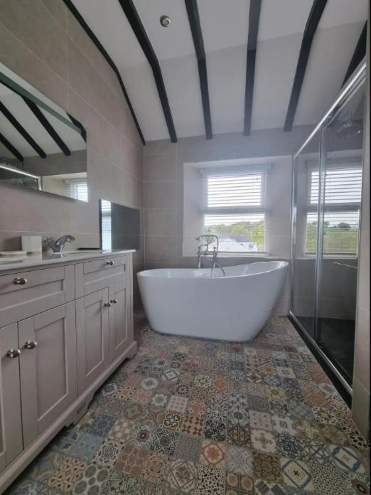 Luxurious Cottage With Hot Tub, Lake District Duddon 外观 照片